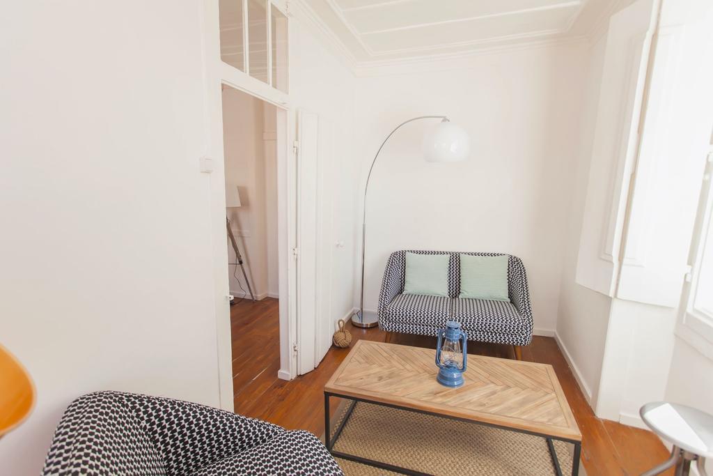 Lovelystay - Cosy Bairro Alto Duplex 리스본 외부 사진