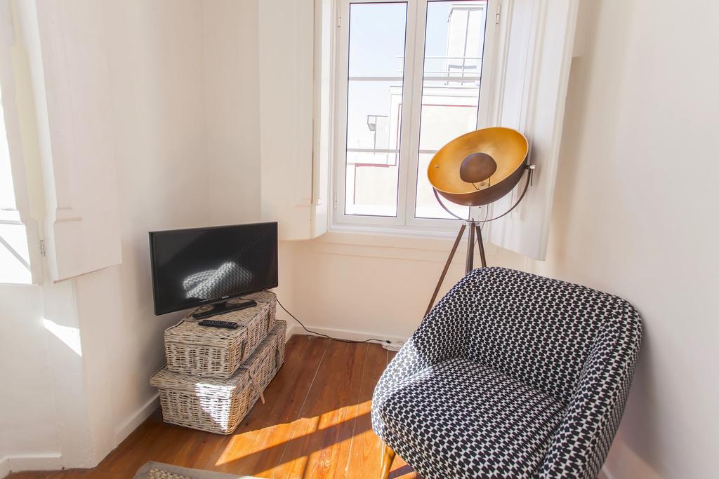 Lovelystay - Cosy Bairro Alto Duplex 리스본 외부 사진